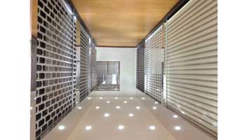 Garage Door-001